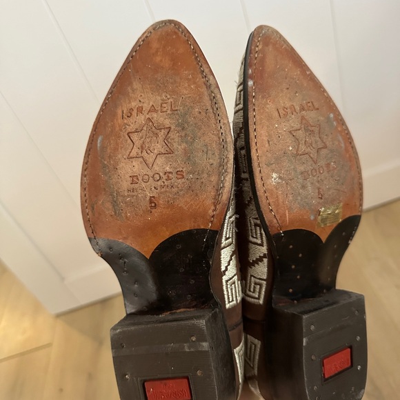 Vintage Brown Leather Cowboy Boots - Picture 2 of 4